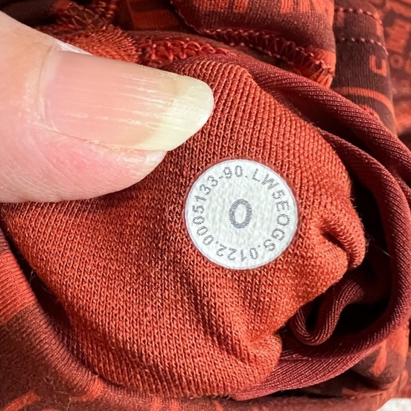 Lululemon Wunder Train Contour Fit High-Rise Tight
25" Size 0 - Picture 9 of 9